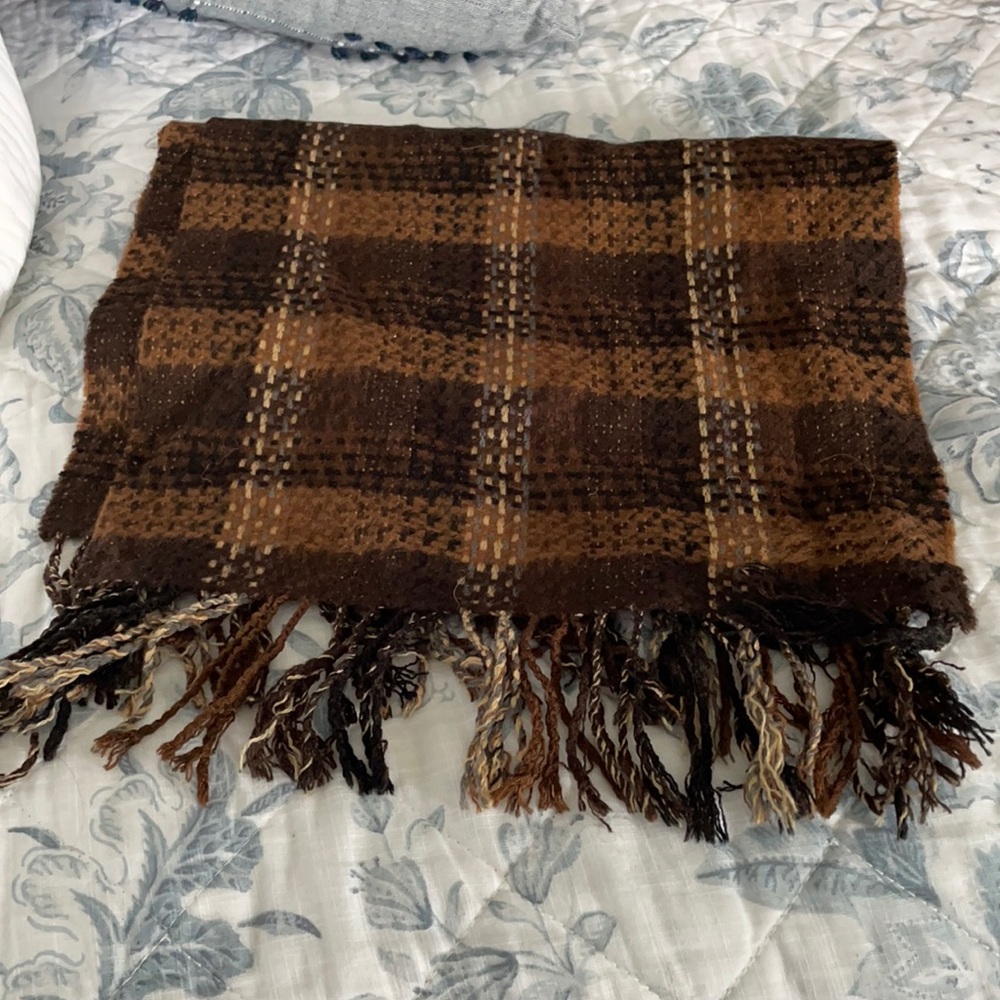 Brown winter scarf
